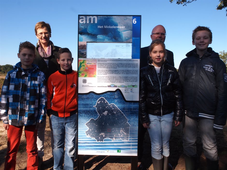Onthulling AM Mekelermeer
